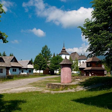プリビリナ Drevenica U Mateja Fajkuヴィラ エクステリア 写真