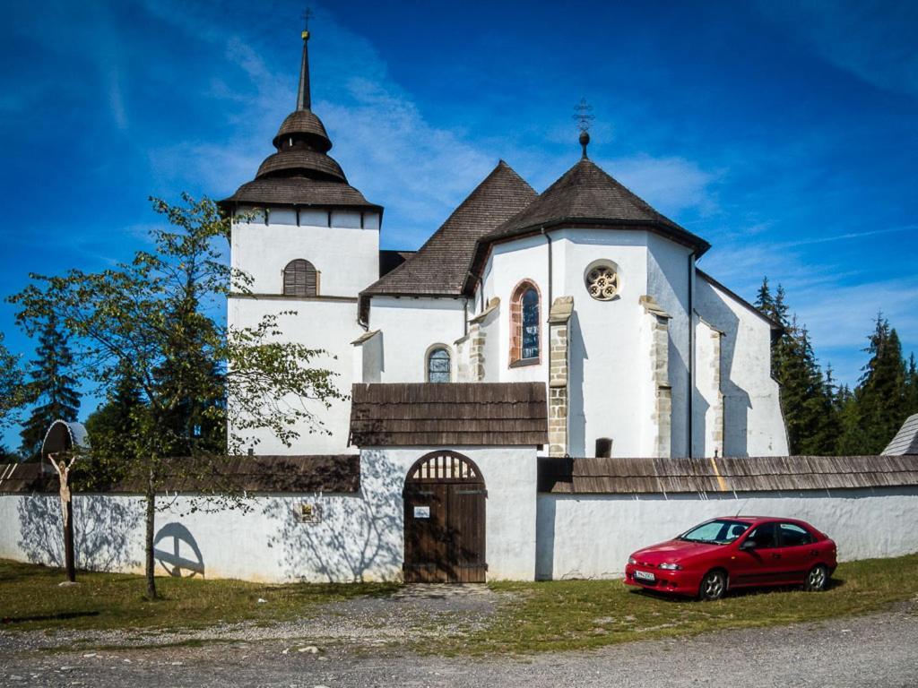 プリビリナ Drevenica U Mateja Fajkuヴィラ エクステリア 写真